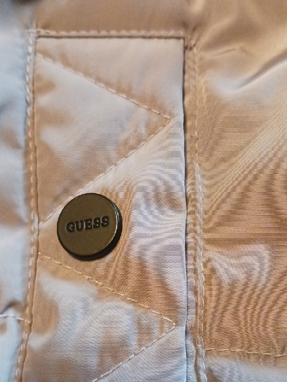Guess Puffy Coat - Picture 13 of 14